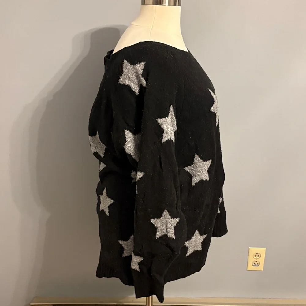 torrid Black Sweater with Silver Star Print - Picture 5 of 6